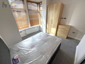 Photo 12- click for photo gallery